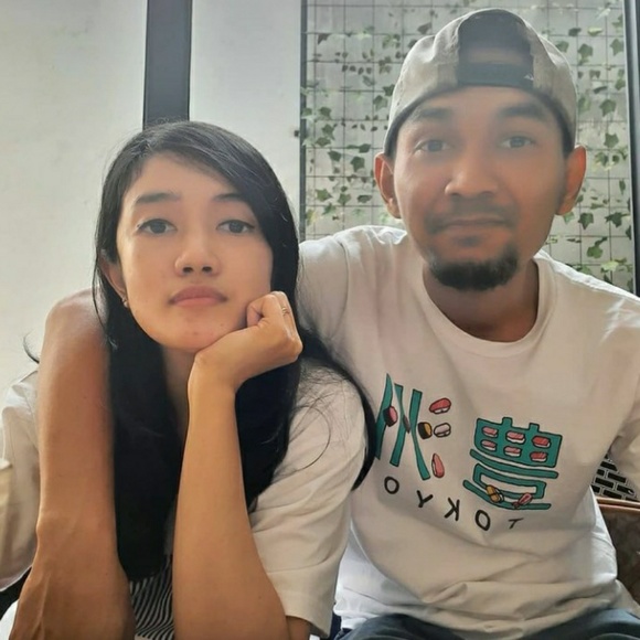 Meet your Posher, Benae - Picture 1 of 1